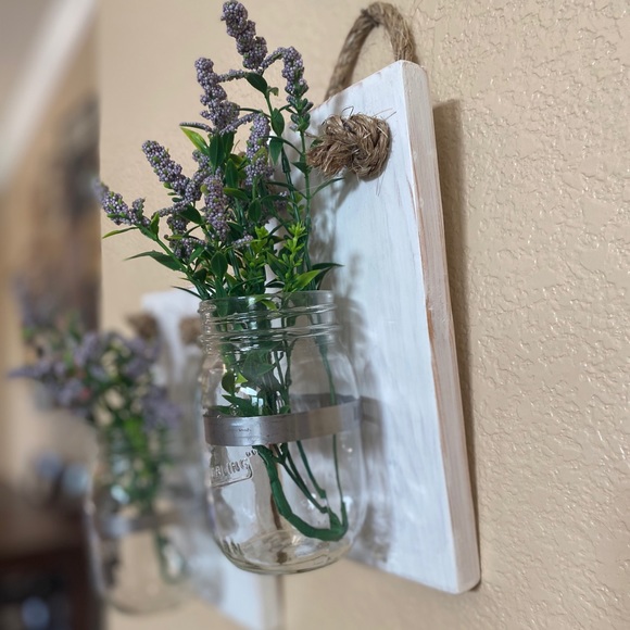 Wall Sconces - Picture 6 of 7